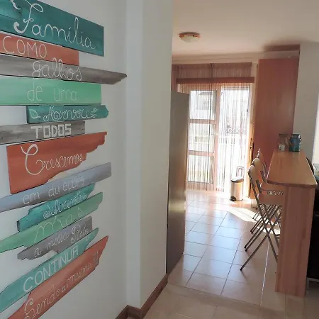 West House Peniche Surf Retreat *