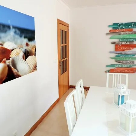 West House Peniche Surf Retreat Appartement *
