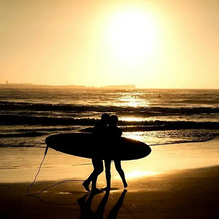 West House Peniche Surf Retreat Ferrel (Leiria)