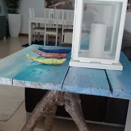 West House Peniche Surf Retreat * Ferrel (Leiria)